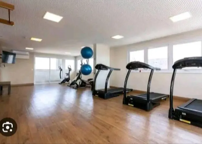 Studio Black House Com Garagem Gratuita, Piscina, Ao Lado Do Metro E 25 De Marco
