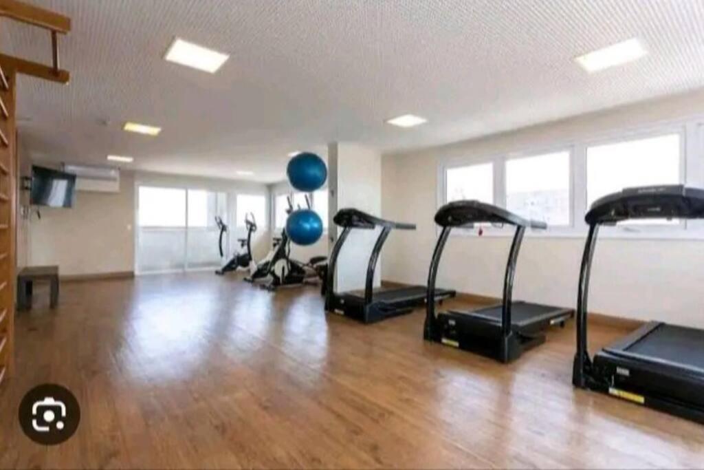 Black House Com Garagem Gratuita, Piscina, Ao Lado Do Metro E 25 De Marco