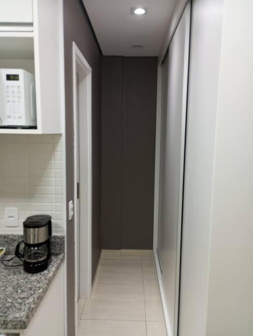 Black House Com Garagem Gratuita, Piscina, Ao Lado Do Metro E 25 De Marco *
